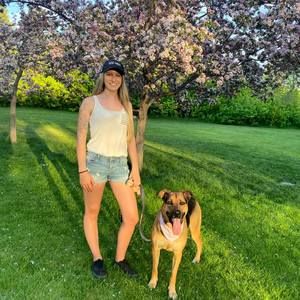 Meet your Posher, Jennifer